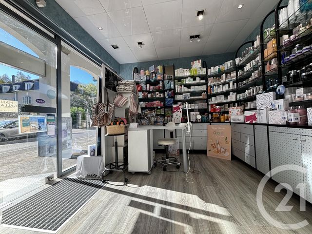 Afficher la photo en grand commerce à vendre - 57.0 m2 - MAULEON SOULE - 64 - AQUITAINE - Century 21 Belharra Xiberoa