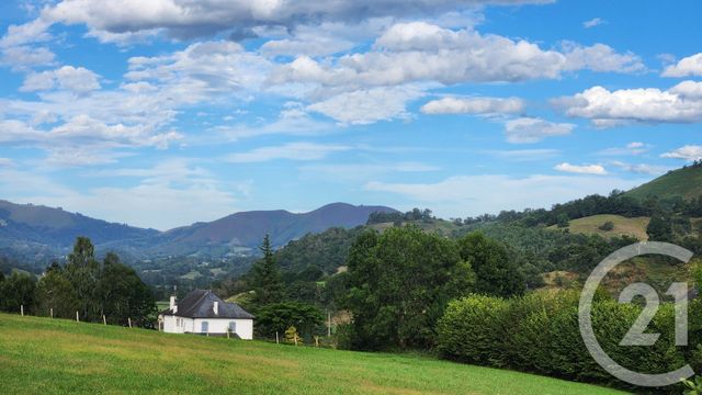 maison à vendre - 9 pièces - 231.0 m2 - LACARRY ARHAN CHARRITTE DE HAUT - 64 - AQUITAINE - Century 21 Belharra Xiberoa