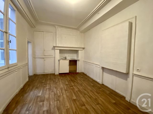 Appartement T2 à louer - 2 pièces - 50.0 m2 - MAULEON SOULE - 64 - AQUITAINE - Century 21 Belharra Xiberoa