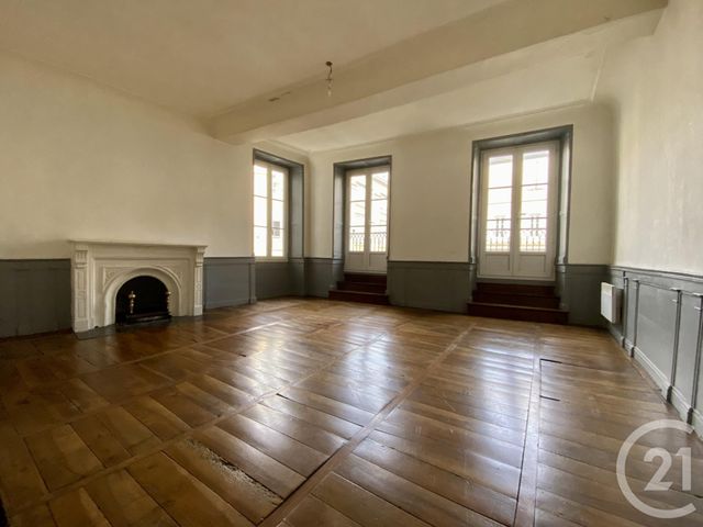 Appartement T2 à louer - 2 pièces - 50.0 m2 - MAULEON SOULE - 64 - AQUITAINE - Century 21 Belharra Xiberoa