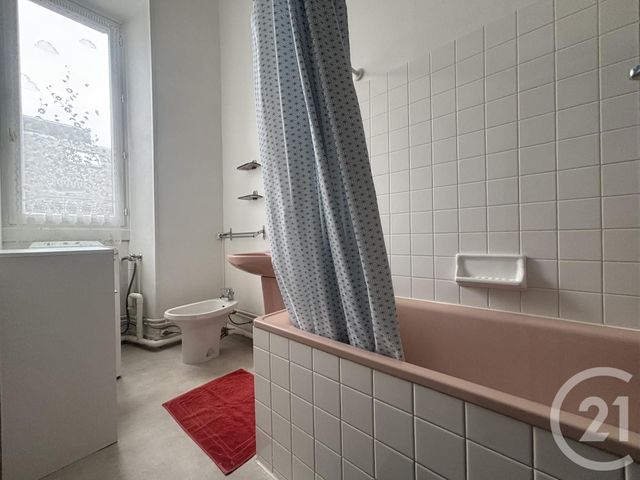 Appartement à louer - 3 pièces - 74.35 m2 - TARDETS SORHOLUS - 64 - AQUITAINE - Century 21 Belharra Xiberoa