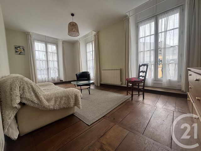 Appartement à louer - 3 pièces - 74.35 m2 - TARDETS SORHOLUS - 64 - AQUITAINE - Century 21 Belharra Xiberoa