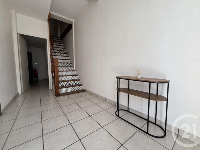 Appartement T4 à louer - 4 pièces - 93.51 m2 - MAULEON LICHARRE - 64 - AQUITAINE - Century 21 Belharra Xiberoa