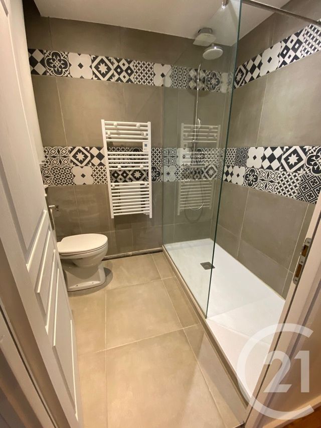 Appartement T3 à louer - 3 pièces - 59.68 m2 - ST PEE SUR NIVELLE - 64 - AQUITAINE - Century 21 Belharra Xiberoa
